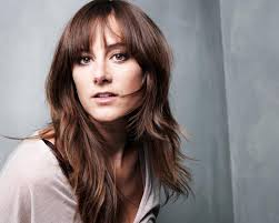 Who is that hot ad girl? — Q: Who is the hot girl in the Samsung GS4  “Grad...