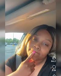 😭😖😭😖😭 when you go back to summadem elementary school  memories….wheweeee, the laughs’ll overflow🤣😂 aww, she did what she could  do 💜