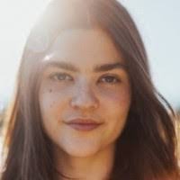 Amanda Wickline's Instagram, Twitter & Facebook