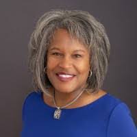 Elaine Haack's Instagram, Twitter & Facebook