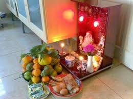 Theo quan niệm dân gian, thần tài là vị thần mang tài lộc cho gia đình, mỗi khi họ thường cúng thần tài quanh năm nhưng ngày mùng 10 âm lịch hằng tháng được dân gian xem là ngày vía thần tài. Ngay Via Tháº§n Tai 2019 Lá» Váº­t Va Bai Kháº¥n RÆ°á»c Tai Lá»c Vá» Nha Tin Tá»©c