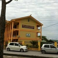 Lor tun abang haji openg 2csibu 230 метров. Smk Tun Abang Haji Openg Jalan Demak
