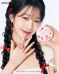 Wonyoung IVE Pancarkan Pesona Manis dalam Kolaborasi Brand Kecantikan Amuse  Bersama Hello Kitty
