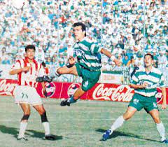 Cerca del final de la primera parte, andrés ibargüen estuvo apunto de abrir el marcador luego de un centro por derecha en donde entró solo frente al arco necaxa se queda en 7 unidades, hundiéndose en la tabla general, mientras santos llega a 18 puntos para subir a la quinta posición general. Anotando Futbol Santos Laguna Parte 2