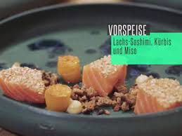 Sashimi Vom Lachs Mit Roggencrunch Kurbiscarpaccio Und Misomayonnaise Rezept Rezepte Das Perfekte Dinner Sashimi