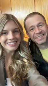 Há exatamente 1 ano… Acho que tá liberado postar o vlog atrasado!, Que  saudades dessa viagem!!! Reviveria mil vezes!, ✨