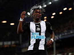 Asamoah gyan)‏ (مواليد 22 نوفمبر 1985، أكرا، غانا) هو لاعب كرة قدم غاني وهو يلعب حاليًا مع نادي كايسري سبور في مركز الهجوم. 7bsxpvbhf S9pm
