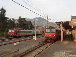 La Ligne Des Causses De Gare En Ligne Gare Trains Sncf Train