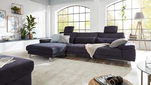 Die Interliving Sofa Serie 4301 Ist In Verschiedenen Ausfuhrungen Erhaltlich Als Klassisches Einzelsofa Eckkombination Oder Haus Deko Wohnzimmer Sofa Sessel