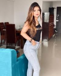 45 Arishfa Khan Ideas In 2021 Stylish Girl Stylish Girl Pic Khan @closet.hues.sayyed arishfa khan on instagram: 45 arishfa khan ideas in 2021 stylish