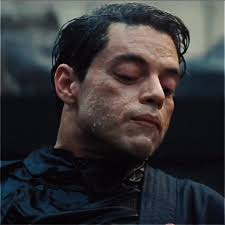 Safin James Bond Edit