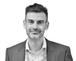 Professor Dan Lindfield: Ophthalmology in Farnham