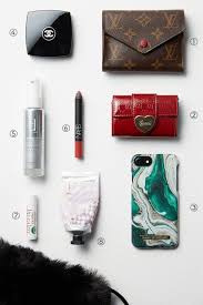 おしゃれなアラサ 女子の バッグの中身 20選 最新まとめ classy クラッシィ バッグの中身 バッグ ヴァレンティノ 財布