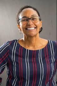 Charlene Lind's Instagram, Twitter & Facebook