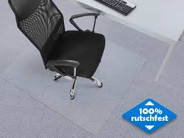 Durch den durchgehenden boden kann der buröstuhl auch einfach hin und her gleiten, ohne ecken oder kanten. Bodenschutzmatte Neo Fur Teppichboden Vinyl Kaufland De