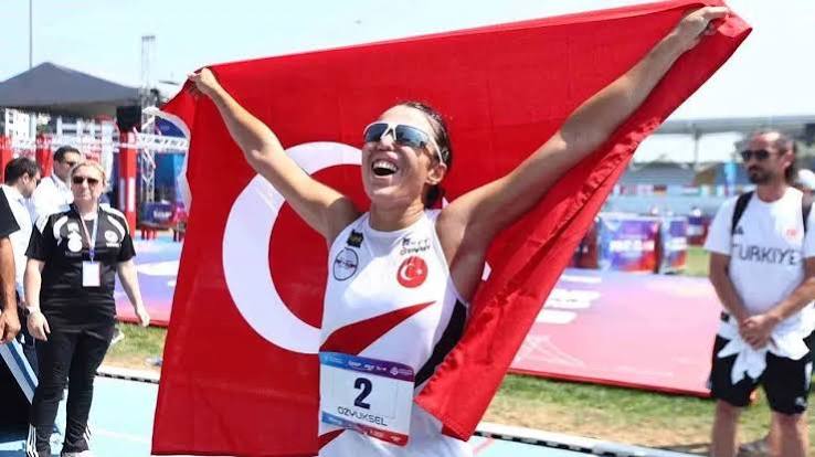 İlke Özyüksel'den Gelen Altın Madalya: Modern Pentatlon Nedir ve Neden Heyecan Verici?