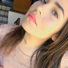 Yolanda Kirsch's Instagram, Twitter & Facebook