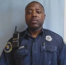 Ala. corrections officer dies after collapsing