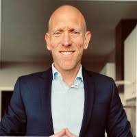 100+ "Lucas Raymond" profiles