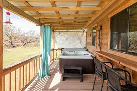 Is there a trout farm in oak creek canyon? Holiday Home Live Oak Creek Cabins Peyton S Cabin Fredericksburg Usa Booking Com