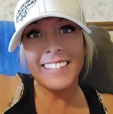 New to area, seeking lash extension esthetician