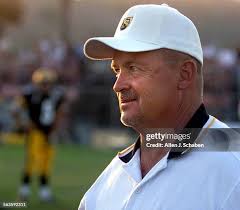 49 Capo Valley High School Stock Photos, High-Res Pictures, and Images