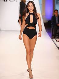 I eat 3,000 calories a day before the vs show. Sports Illustrated Swimsuit Issue Models Reveal The Secrets Of Body Hair Removal Allure