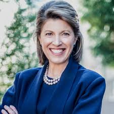 Alumna Rebrovick paying it forward as executive in residence