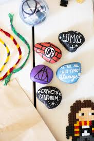 Harry potter lesezeichen ausdrucken from i.etsystatic.com. Harry Potter Adventskalender 24 Ideen Fur Die Fullung Trytrytry