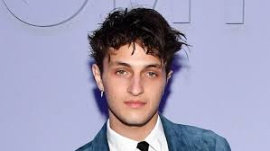 The Untold Truth Of Anwar Hadid
