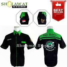 Model baju kemeja pria ini bisa dipakai sendiri atau dijadikan luaran dan dalaman. 35 Trend Terbaru Model Baju Mafia Maria Space