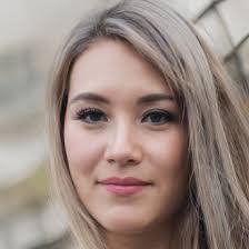 Deborah Deeb's Instagram, Twitter & Facebook