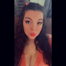 Danielle Tharp's Instagram, Twitter & Facebook