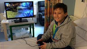 Ahora toca elegir los mejores videojuegos de playstation 4 aptos para niños de 5 y 6 años. Roban Playstation 4 De Clinica Para Ninos Con Cancer Levelup