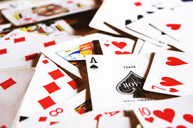 That ten forward keeps sets of games for crew use is a lot like today's coffee shops and brewpubs. Facebook S New Poker Playing Ai Could Wreck The Online Poker Industry So It S Not Being Released Mit Technology Review