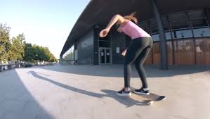 She continues to be one of the most dominant female skateboarders in the world. Leticia Bufoni Street Part 2015 Push Youtube