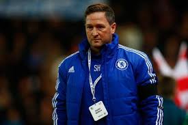 A former chelsea schoolboy player, he has been part of the academy coaching staff since 2004, winning the fa youth cup in 2015 and 2016. Chelsea Coach Steve Holland Calls On Squad To Give Total Commitment Following Jose Mourinho S Exit Mirror Online