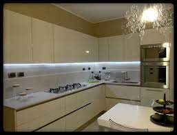 Formarredo Due Lissone Monza E Brianza Milano Arredo3 Cucine Milano Modello Siria Piano E Alzata In Okite Cucine Arredamento Progettazione