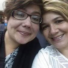 Allie Houck's Instagram, Twitter & Facebook