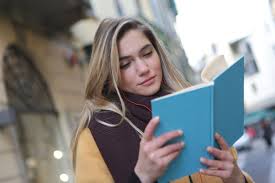 Feb 19, 2021 · paling populer 27 gambar kartun yang sedang membaca buku gambar kartun orang baca buku free transparent clipart clipartkey berka gambar gambar kartun kartun. 7 Tips Agar Suka Membaca Buku Dan Menjadi Kebiasaan Yang Konsisten Kabar Lumajang
