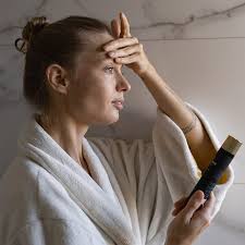 BeeTox pomlajevalna krema za obraz — BeeTox