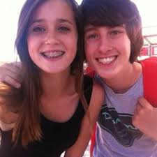 Stream 11. Pose For The Camera Ft. Hollywood Keefy by HBK GANG