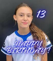 Brooklyn Bray's Instagram, Twitter & Facebook