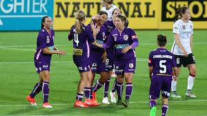 Check out this fantastic collection of miranda kerr wallpapers, with 40 miranda kerr background images for your desktop, phone or tablet. W League Week 6 Sam Kerr Chasing Another Golden Boot Equalizer Soccer