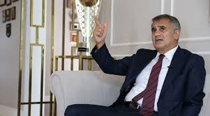 Şenol güneş kimdir, türkiye a milli takım teknik direktörüdür. Senol Gunes Trabzonspor A Yapilanin Yanlis Oldugunu Dusunuyorum