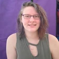 Jeanie Cunningham's Instagram, Twitter & Facebook