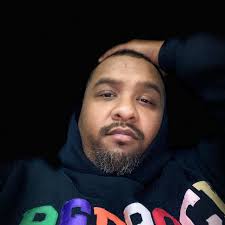 Sometimes all you need is a nap 😂 • • • • • OC: @lynee_monae