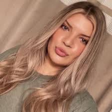 Kaleigh Gordon's Instagram, Twitter & Facebook