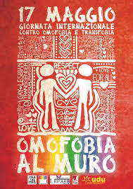 Questa data è stata scelta perché è l'anniversario della decisione da parte dell'organizzazione mondiale l'unione europea ha istituito la giornata mondiale contro l'omofobia con la risoluzione 26 aprile 2007 contro l'omofobia. 17 Maggio Giornata Mondiale Contro L Omofobia Omofobia Al Muro Tralaltro