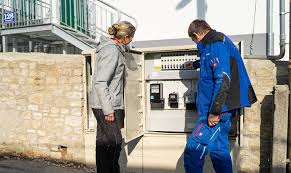 Suchen wir für einen unserer kunden in wien & umgebung per oktober 2020: Strom Verteilerkasten Elektro Mayer